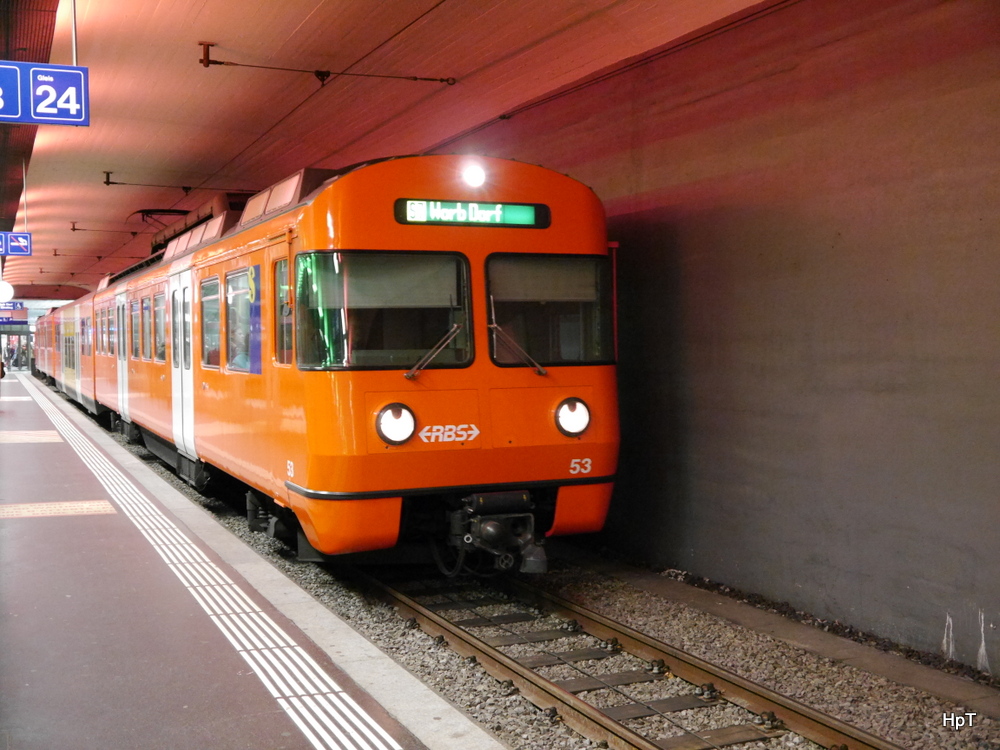 RBS - Triebwagen  Be 4/12  53 im RBS Bahnhof Bern am 22.11.2014