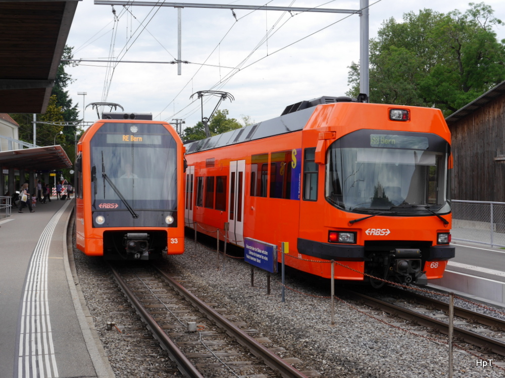 RBS - Triebzüge  RABe 4/12 33 und Be 4/12 68 in Jegensdorf am 28.06.2014