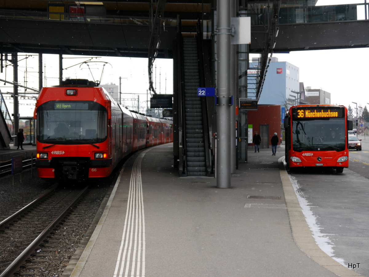 RBS - Triebzug Be 4/12 66 bei der ausfahrt aus dem Bahnhof Zollikofen am 25.02.2018