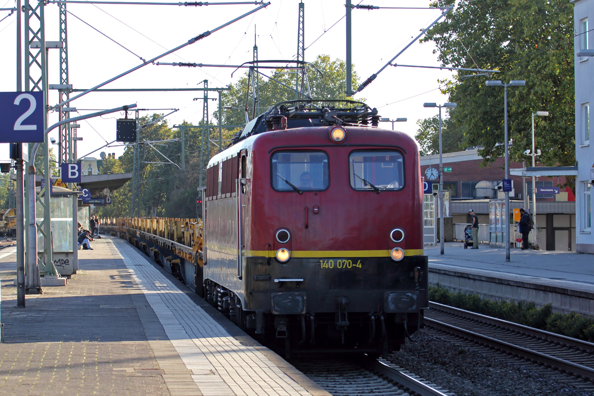 RCC 140 070-4 durchfährt Recklinghausen Hbf. 5.10.2018