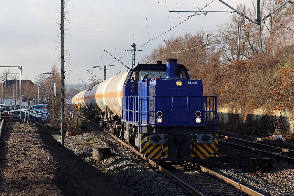RCCDE 275 111-3 auf der Hamm-Osterfelder Strecke am neuen S-Bahn Haltepunkt Herten(Westfl.) 22.12.2022