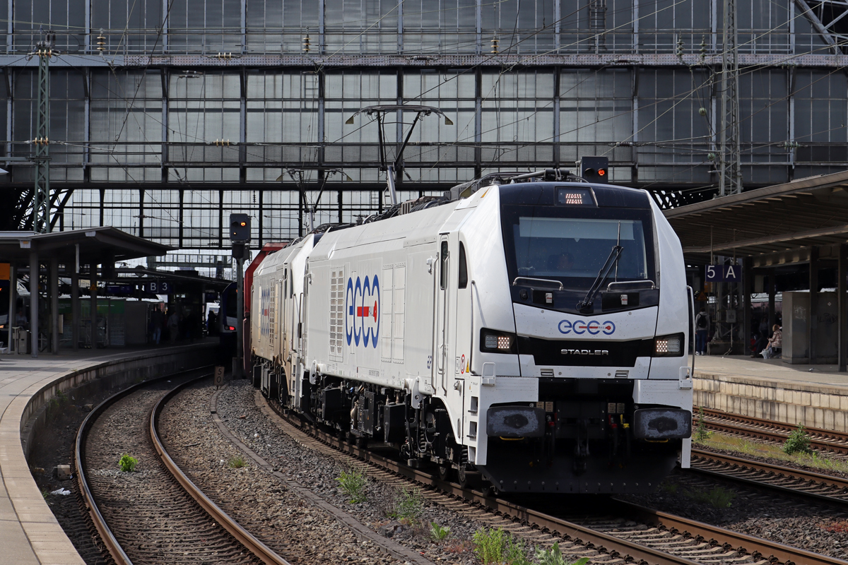 RCM 159 218-7 mit 159 214-6 in Diensten von ECCO in Bremen 19.5.2023