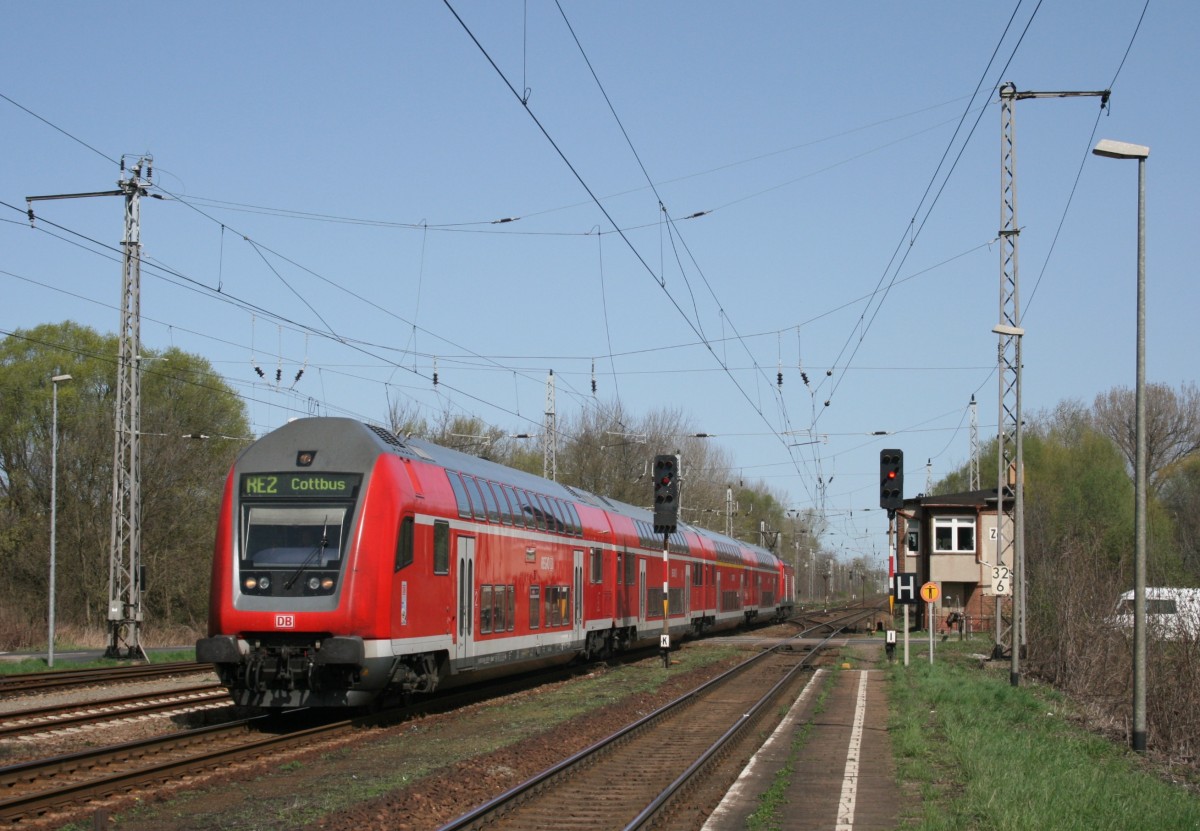 RE 18007 (Berlin Hbf–Cottbus) am 10.04.2011 in Zossen