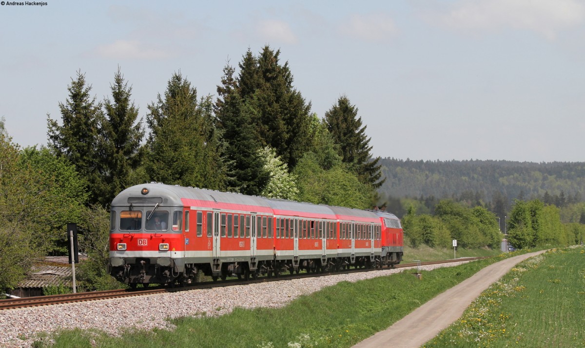 RE 22311 (Rottweil-Neustadt(Schwarzw)) mit Schublok 218 476-0 bei Lauffen 4.5.14 
