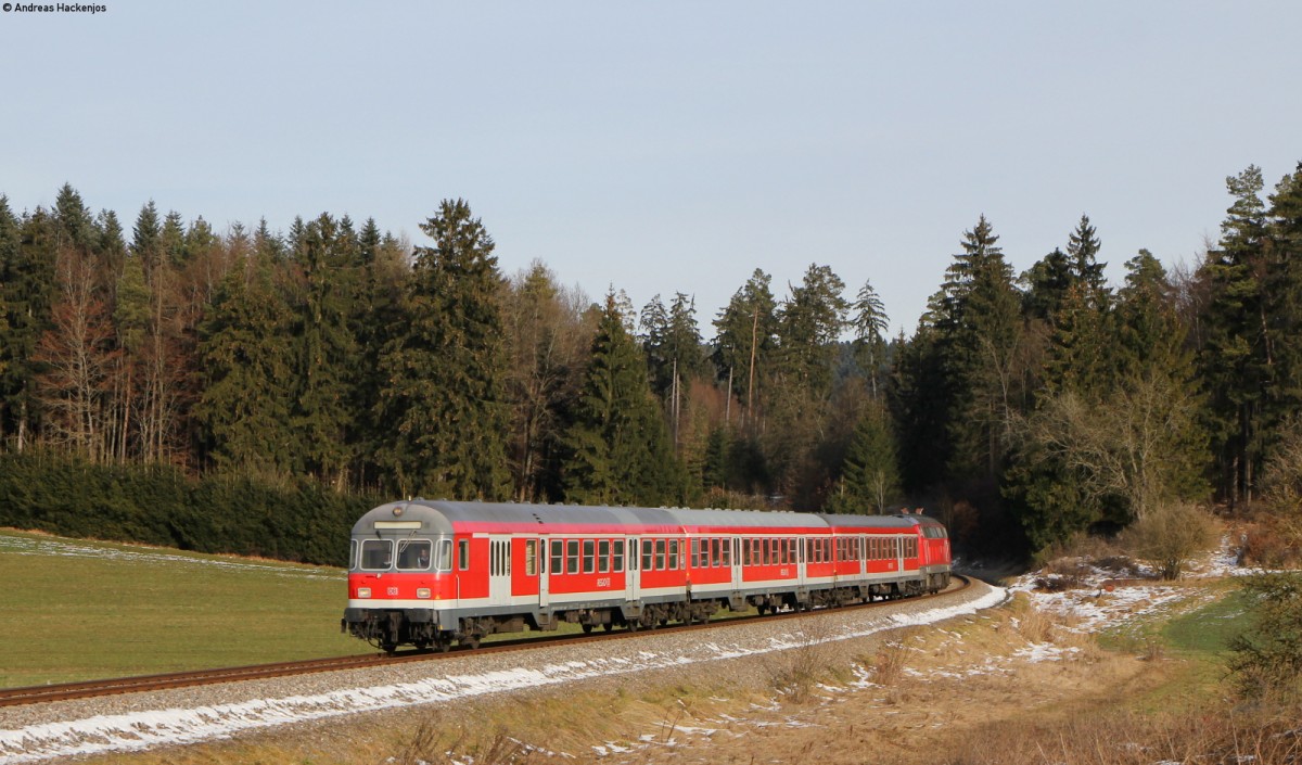 RE 22311 (Rottweil-Neustadt(Schwarzw)) mit Schublok 218 435-6 bei Lauffen 6.1.15