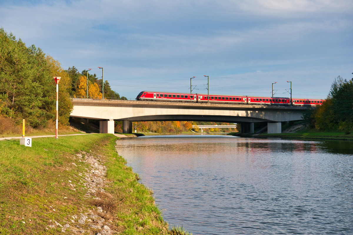 RE 4026 (München Hbf - Nürnberg Hbf) bei Hilpoltstein, 13.10.2019