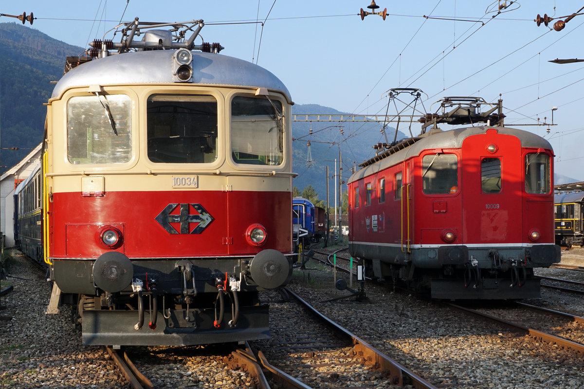 Re 4/4 I 10034 und Re 4/4 I 10009 vor dem OeBB Depot Balsthal am 11. September 2019.
Bewilligter Fotostandort für diese spezielle Aufnahme.
Foto: Walter Ruetsch
