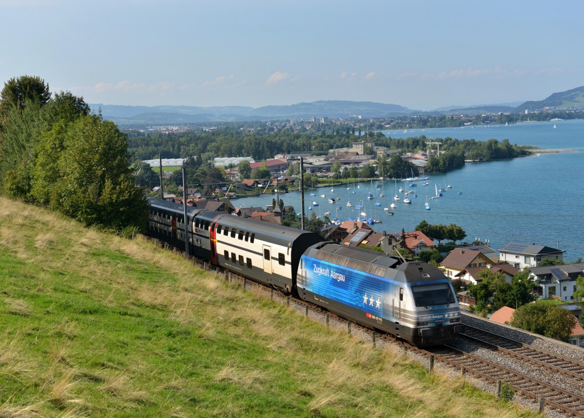 Re 460 024 mit einem IC nach Romanshorn am 30.08.2013 bei Einigen.