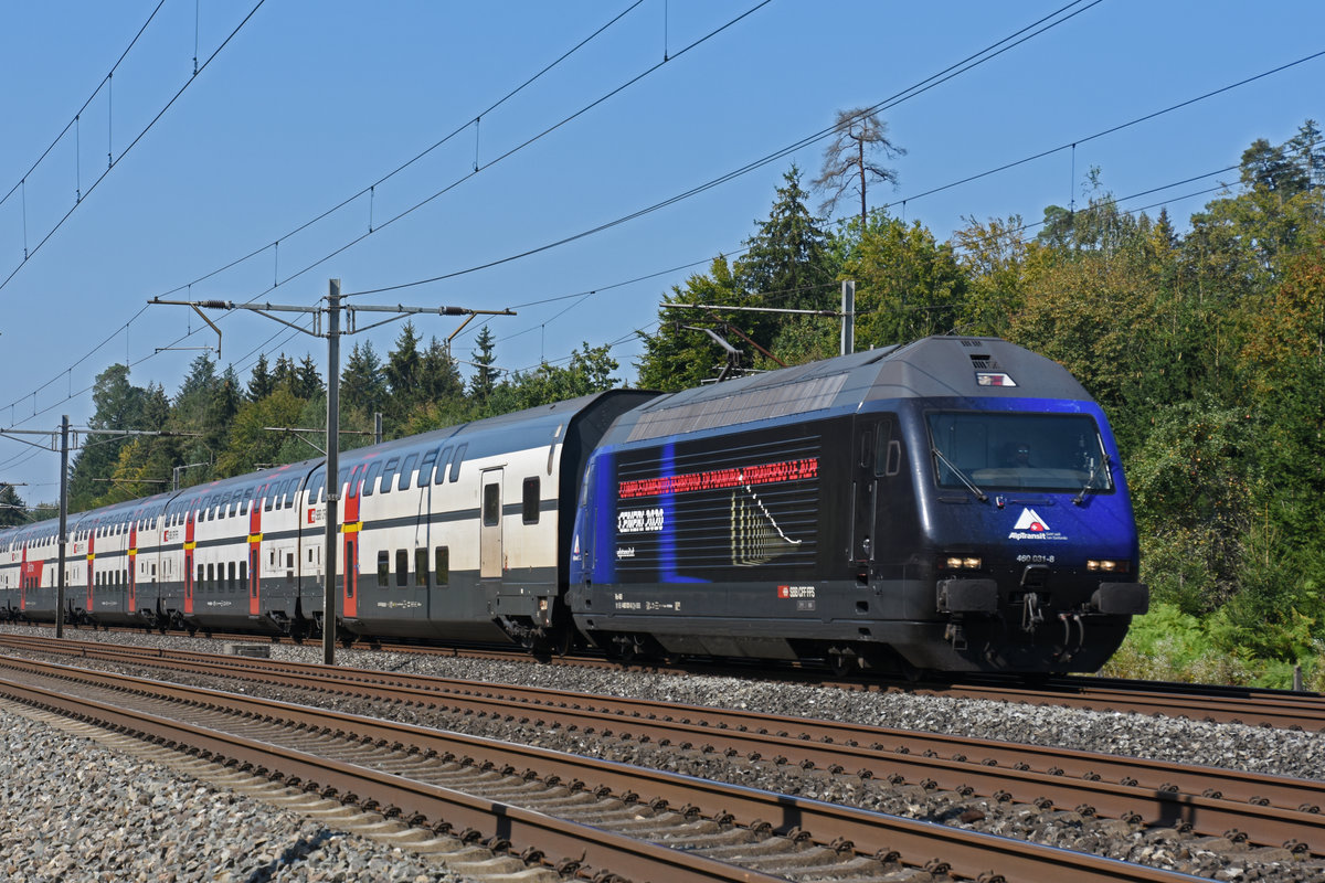 Re 460 031-8 mit der Ceneri 2020 Werbung, fährt Richtung Bahnhof Rupperswil. Die Aufnahme stammt vom 14.09.2020.