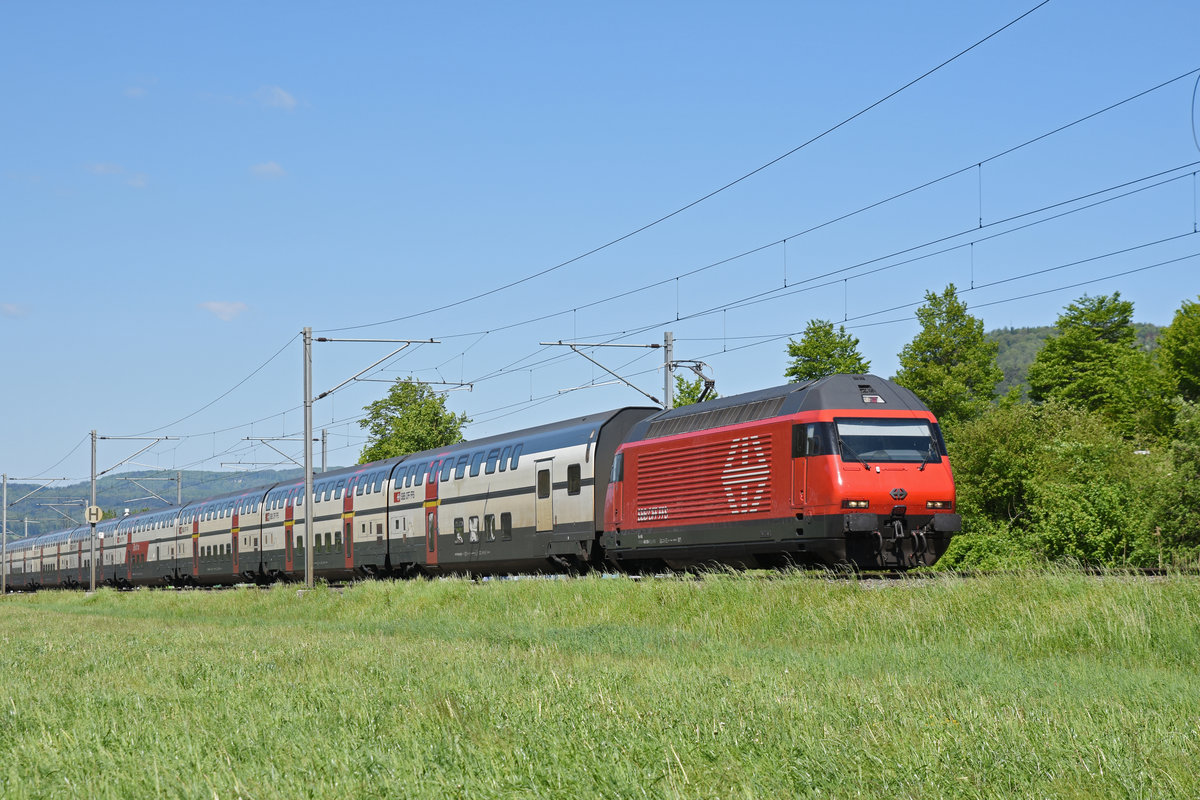 Re 460 039-1 fährt Richtung Bahnhof Sissach. Die Aufnahme stammt vom 14.05.2019.