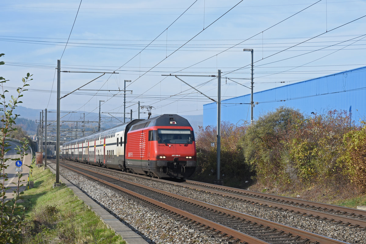 Re 460 099-5 fährt Richtung Bahnhof Itingen. Die Aufnahme stammt vom 22.11.2019.