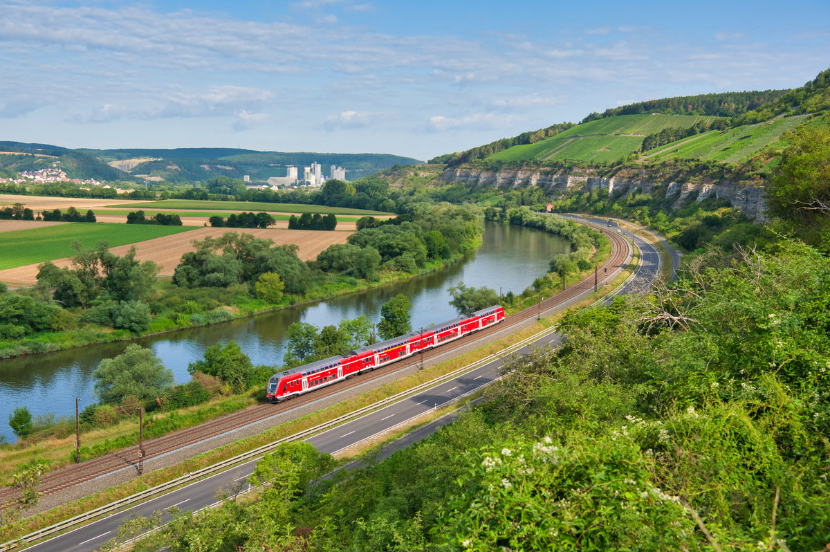 RE 4605 (Frankfurt (Main) Hbf - Würzburg Hbf) bei Himmelstadt, 01.08.2019