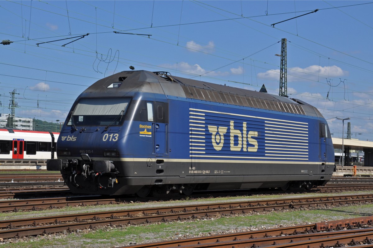 Re 465 013-1 wartet am Badischen Bahnhof auf den nächsten Einsatz. Die Aufnahme stammt vom 15.07.2014.