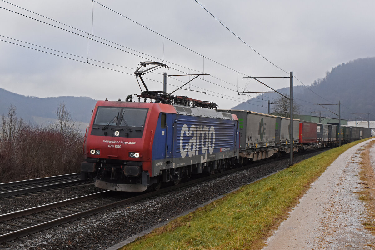 Re 474 009-8 fährt Richtung Bahnhof Frick. Die Aufnahme stammt vom 28.01.2022.