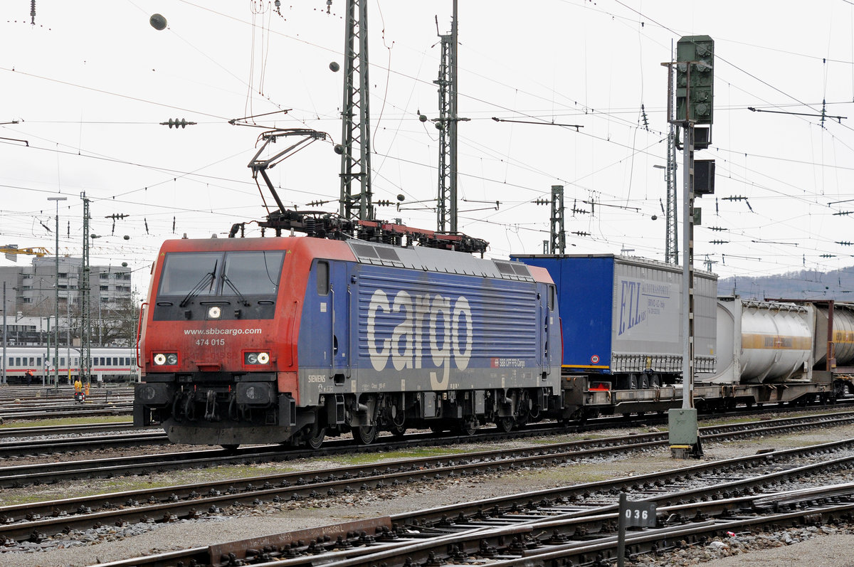 Re 474 015-5 durchfährt den Badischen Bahnhof. Die Aufnahme stammt vom 28.02.2017.