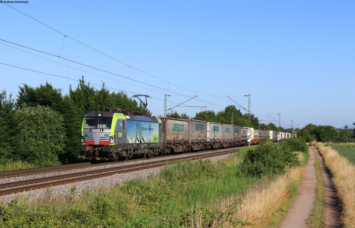 Re 475 406 mit dem DGS 42031 (Neuss - Galarate) bei Köndringen 10.6.22