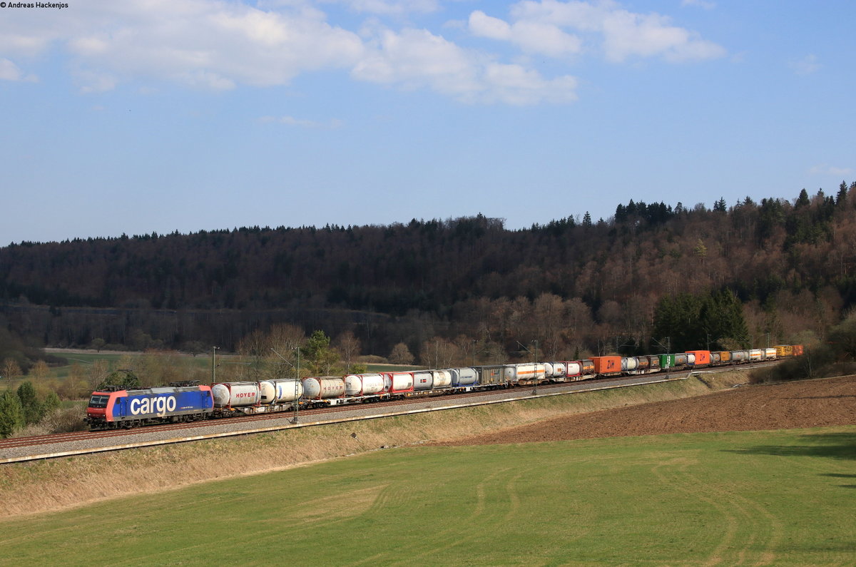 Re 482 024-7 mit dem DGS 40278 (Basel SBB RB-Emmerich) bei Immendingen 8.4.20