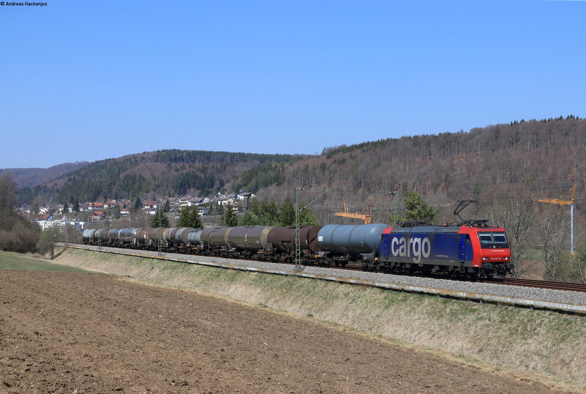 Re 482 027-0 mit dem DSG 40289 (Karlsruhe Gbf-Basel SBB RB) bei Immendingen 7.4.20