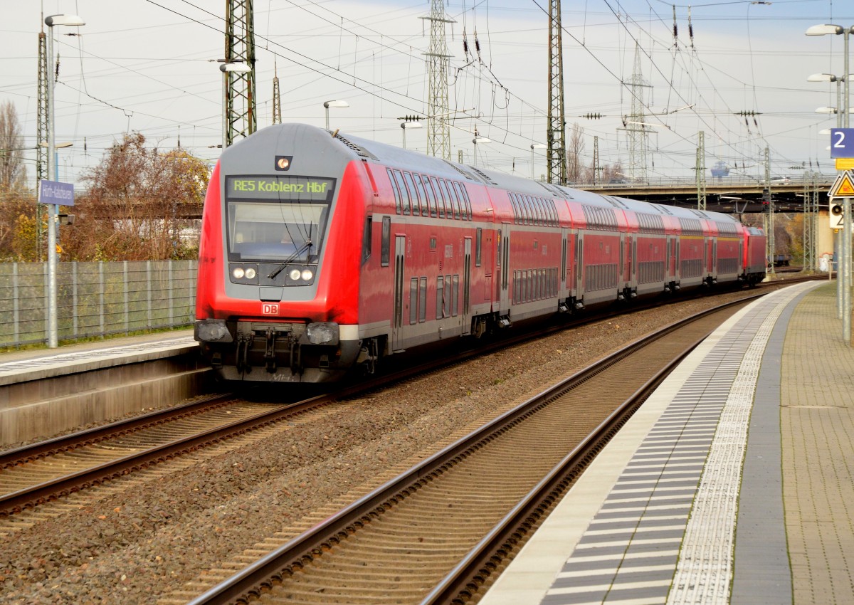 RE 5 Steuerwagen voraus in Hürth Kalscheuren. 5.12.2015