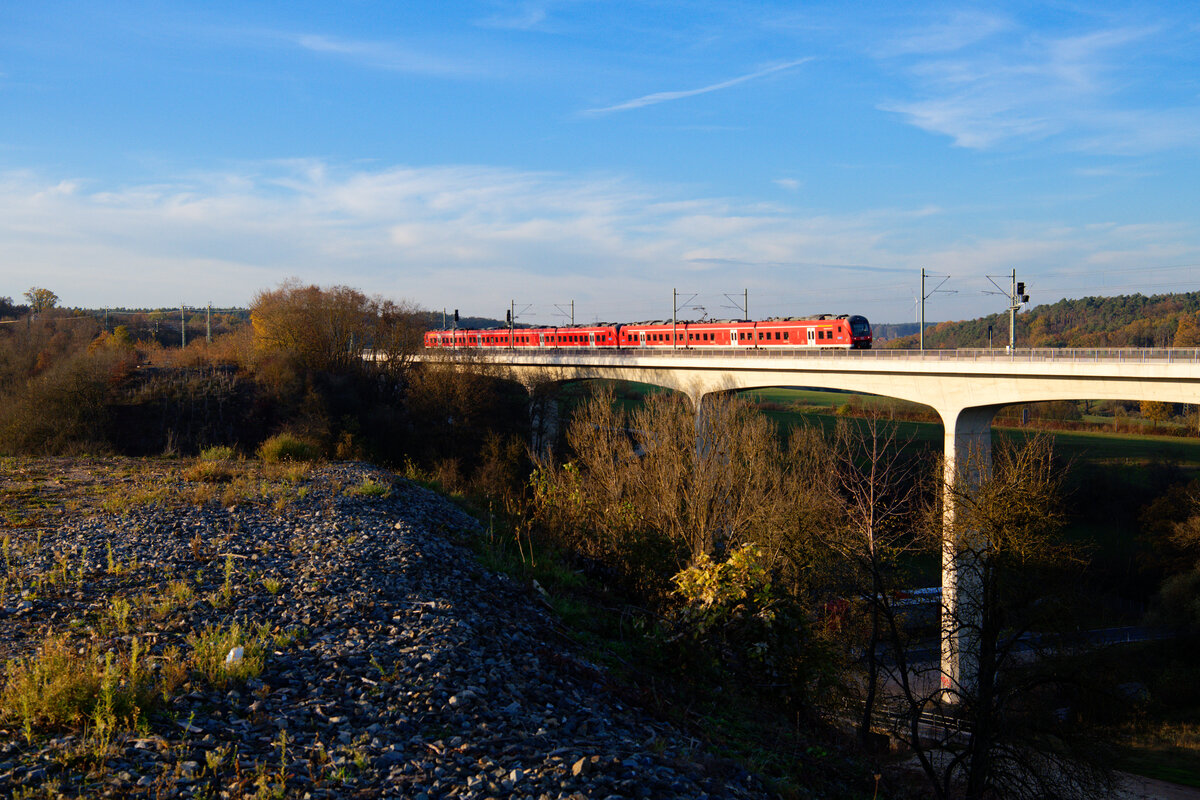 RE 58221 (Würzburg Hbf - Nürnberg Hbf) bei Emskirchen, 15.11.2020
