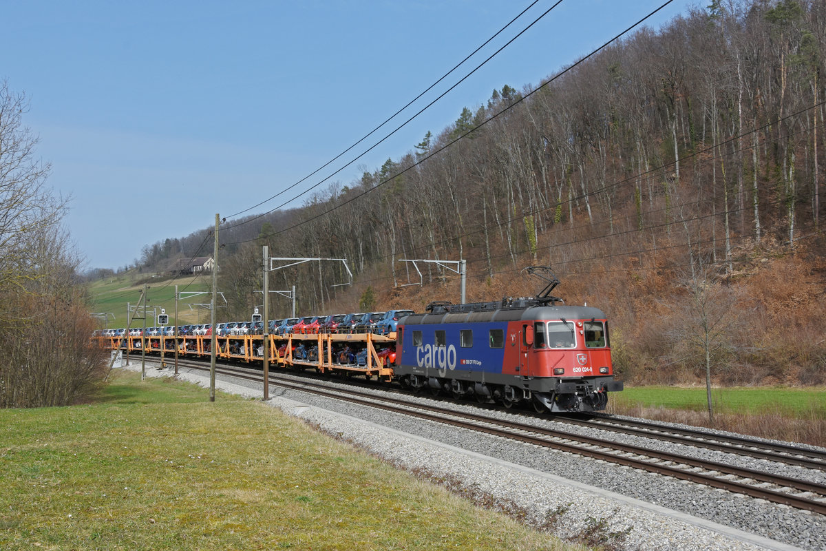 Re 620 024-0 fährt Richtung Bahnhof Tecknau. Die Aufnahme stammt vom 26.02.2021.