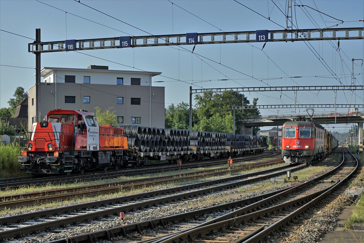 Re 620 028-1  Konolfingen  in Biberist am 19. Juli 2021
auf die baldige Abfahrt wartend.
Foto: Walter Ruetsch