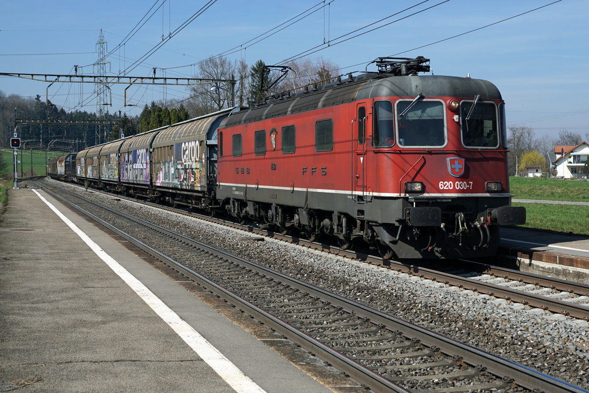 Re 620 030 - 7  HERZOGENBUCHSEE  bei Mühlau am 22. März 2019.
Foto: Walter Ruetsch