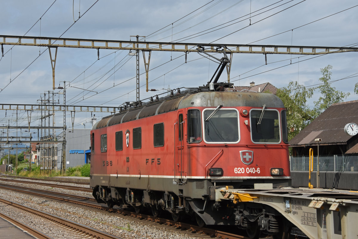 Re 620 040-6 durchfährt den Bahnhof Rupperswil. Die Aufnahme stammt vom 31.07.2019.