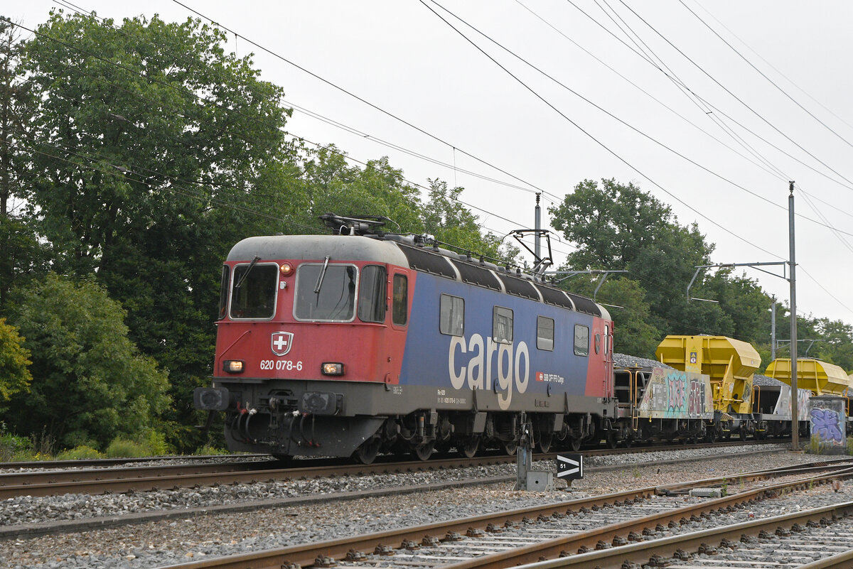 Re 620 078-8 fährt am 10.09.2025 Richtung Bahnhof Kaiseraugst.