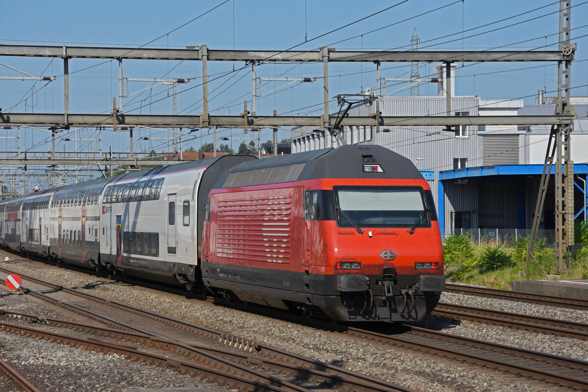 Re 620 116-7 durchfährt den Bahnhof Rupperswil. Die Aufnahme stammt vom 25.07.2022.
