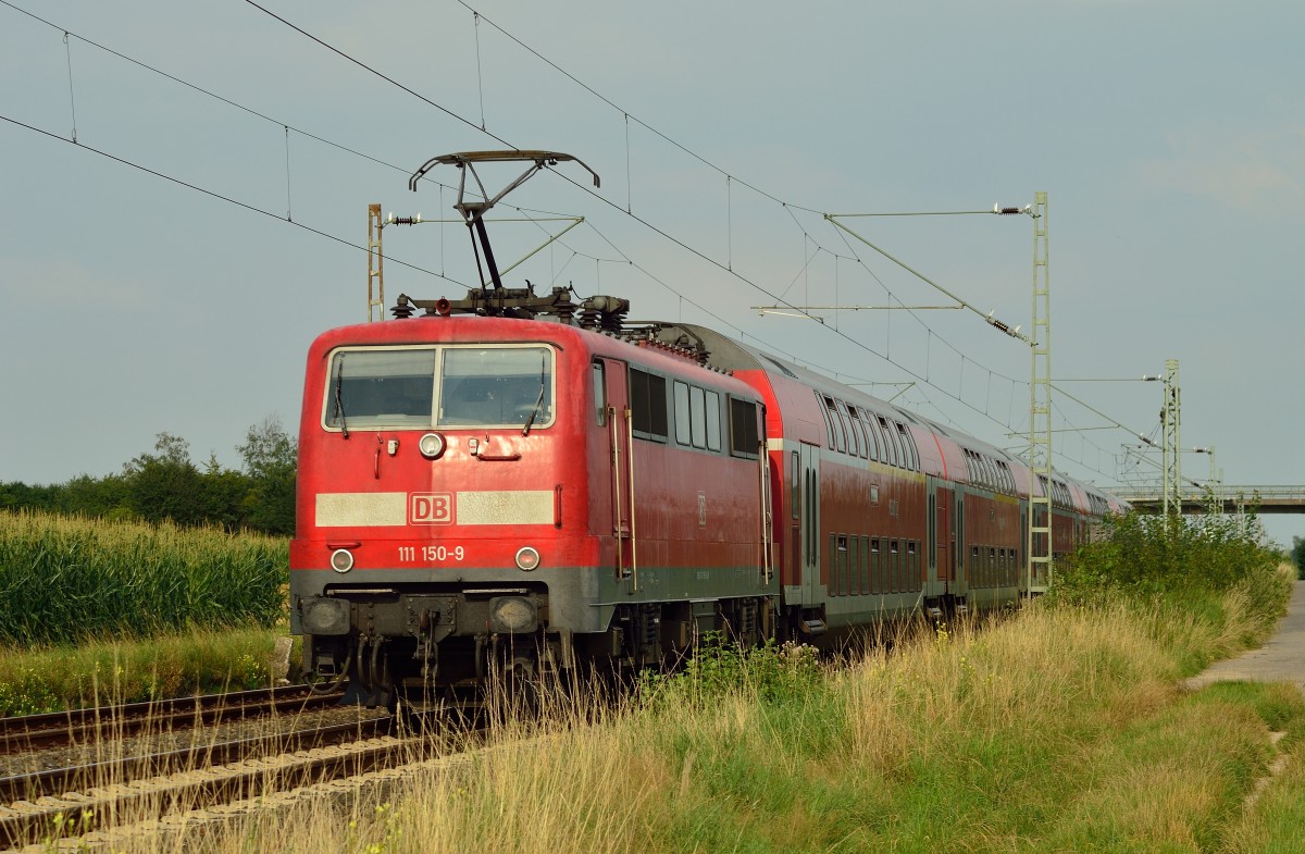 RE4 nach Dortmund bei Kleinenbroich von der 111 150-9 geschoben. 1.8.2014