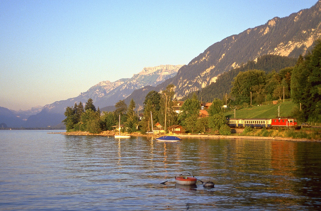 Re4/4 11177, Leissigen, IC830, 16.08.1987.