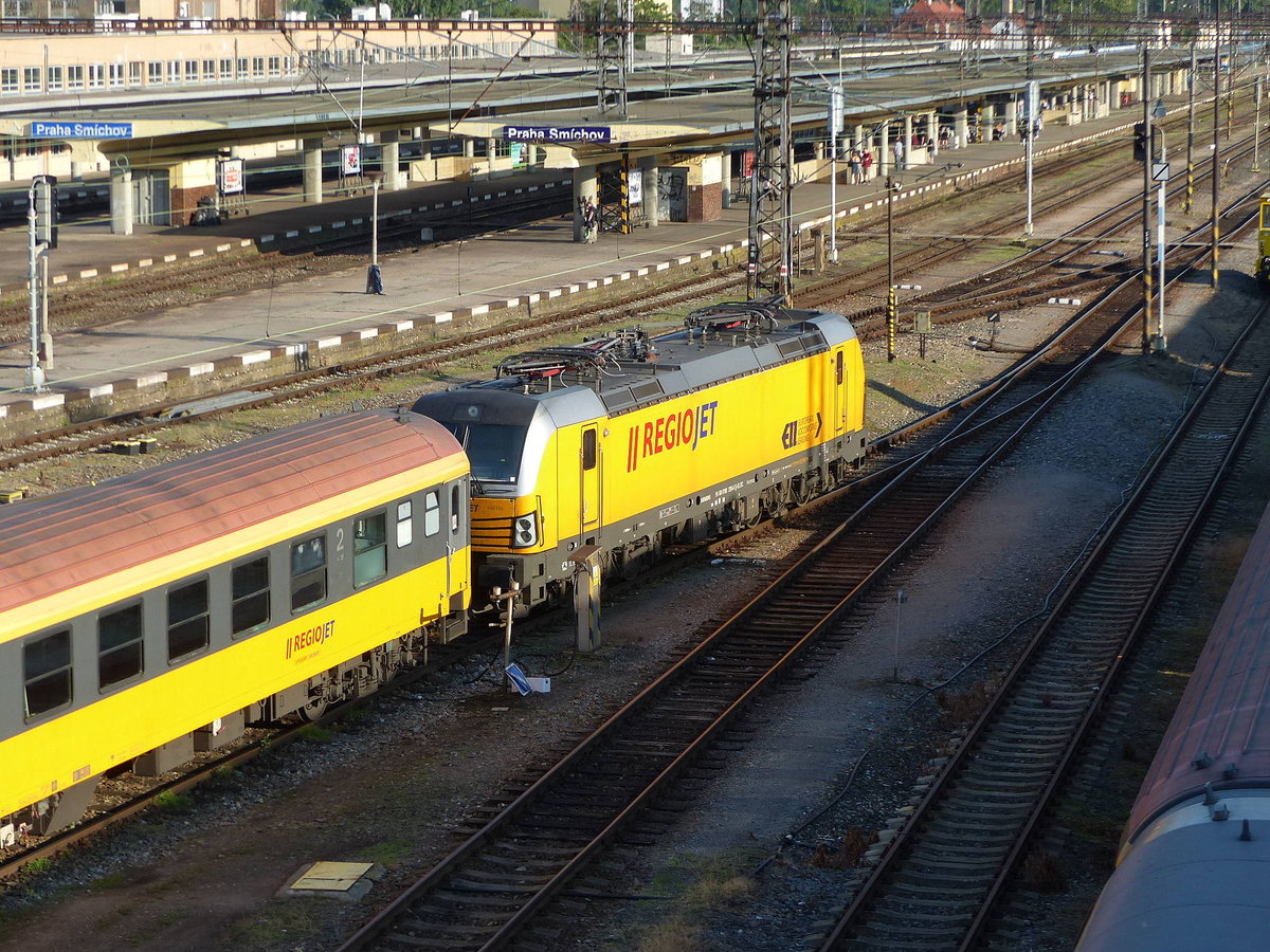 RegioJet 193 226-8 pausiert am 07.06.2019 in Praha-Smichov.