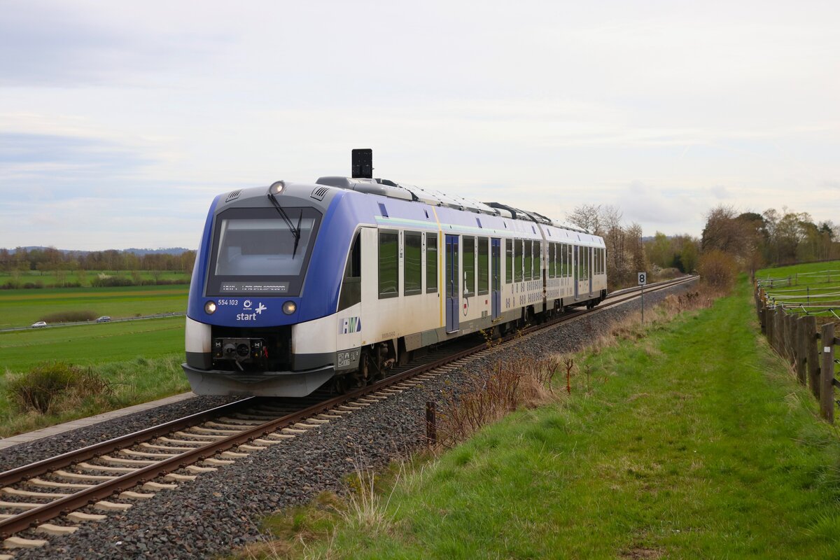 Regionalverkehr Start Alstom Coradia iLint Wasserstofftriebzug 554 103 am 05.04.24 auf der Taunusbahn