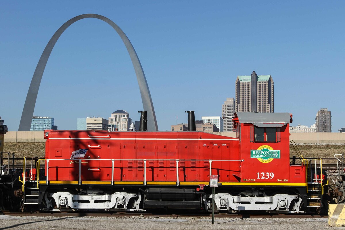 Respondek Railroad Corporation (RRC) 1239 am 27.02.2022 in  East St Louis im Industriegebiet.