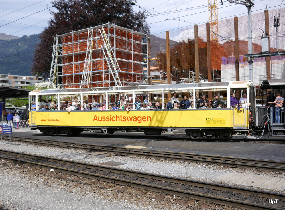 RhB - 125 Jahre Feier der RhB  mit dem Aussichtswagen B 2111 im Bahnhof Landquart  10.05.2014