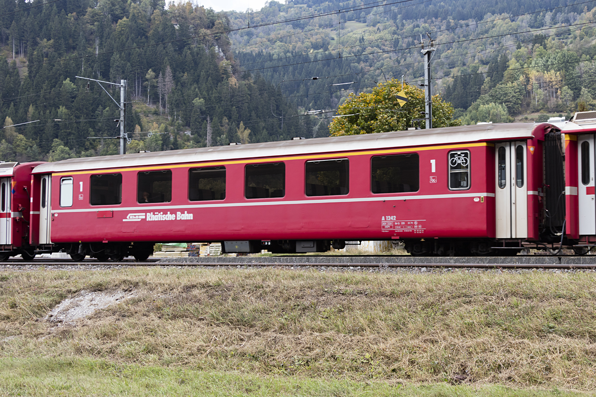 RhB, A, 1242, 08.10.2016 Rueun 

