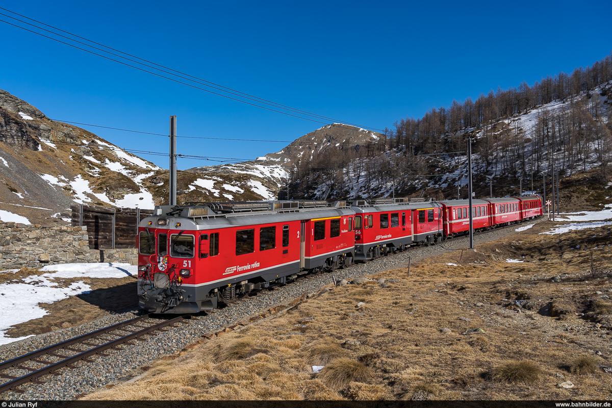 RhB ABe 4/4 III 51 & 56 / Alp Grüm, 13. Februar 2022<br>
Regio St. Moritz - Tirano