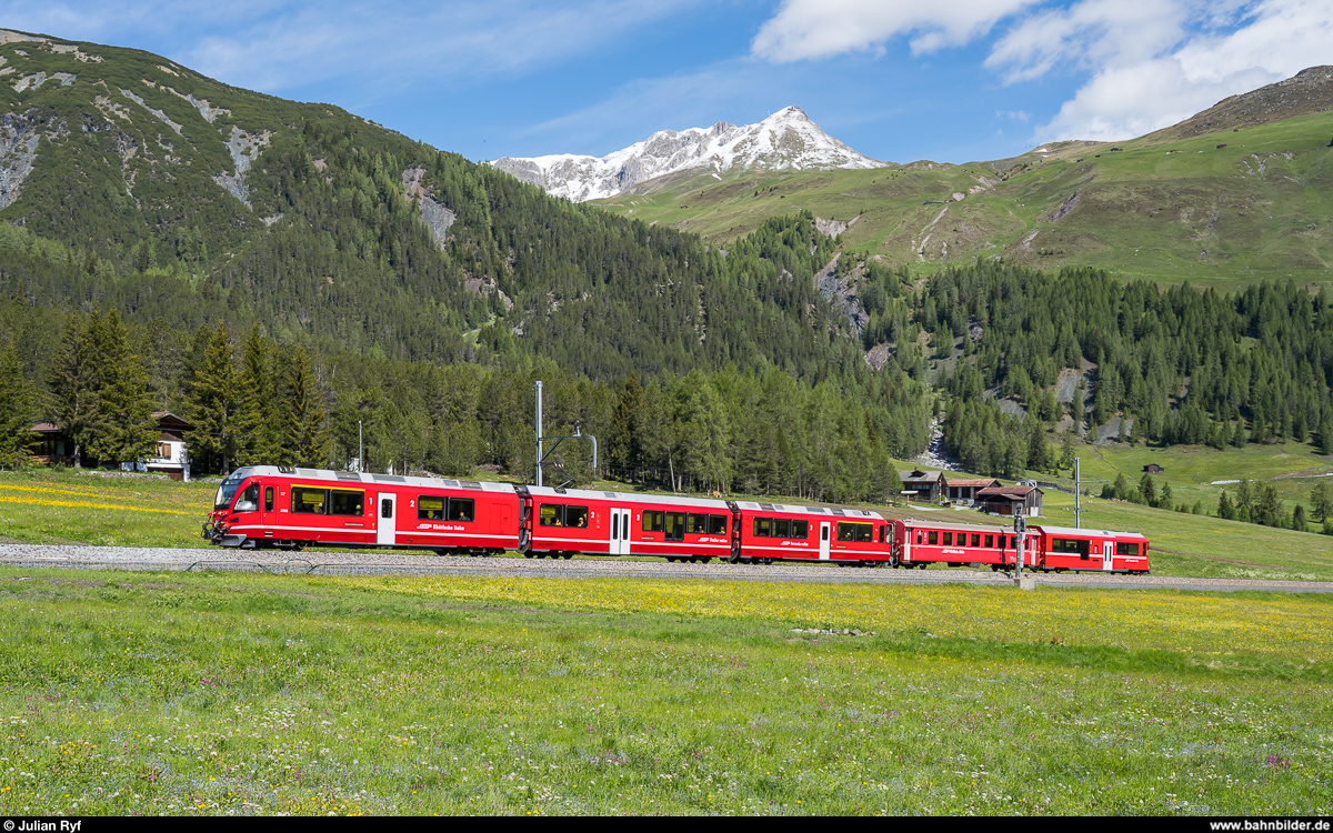 RhB Allegra 3508 mit Regio Klosters - Davos am 12. Juni 2020 bei Davos Wolfgang.