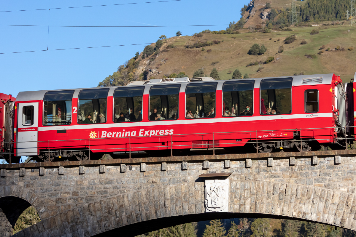 RhB, Bp, 2507, 18.10.2021, Solis