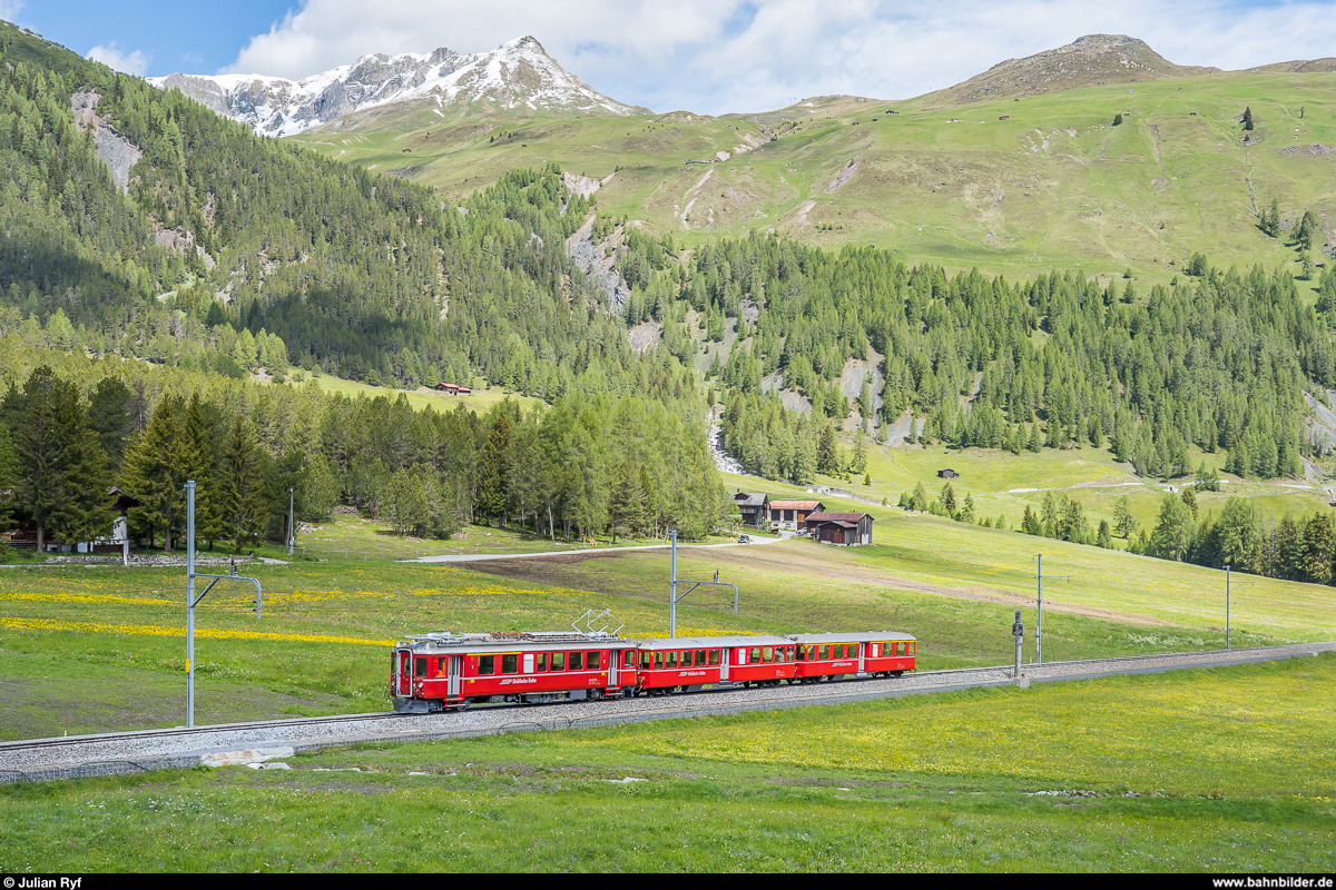 RhB  Fliegender Rhätier  ABe 4/4 501 auf Testfahrt am 12. Juni 2020 bei Davos Wolfgang.