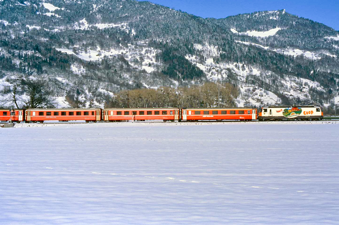 RhB, Ge 4/4 III, 641, 24.02.2000, Igis