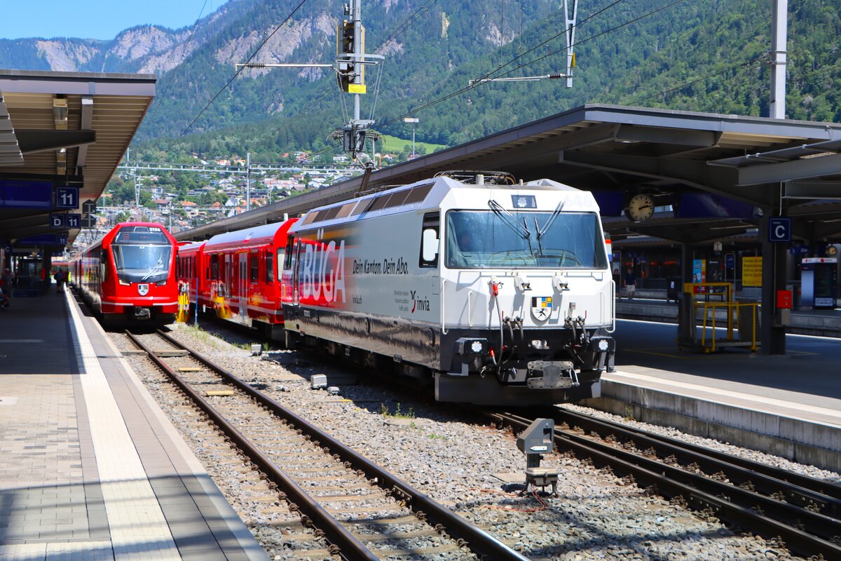 RHB Ge 4/4 III 646 mit dem IR nach St. Moritz am 04.07.26 in Chur