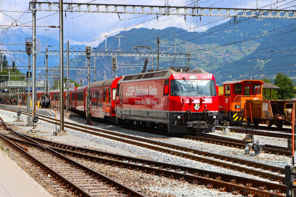 RhB Ge 4/4 III 647 am 06.07.26 in Thusis