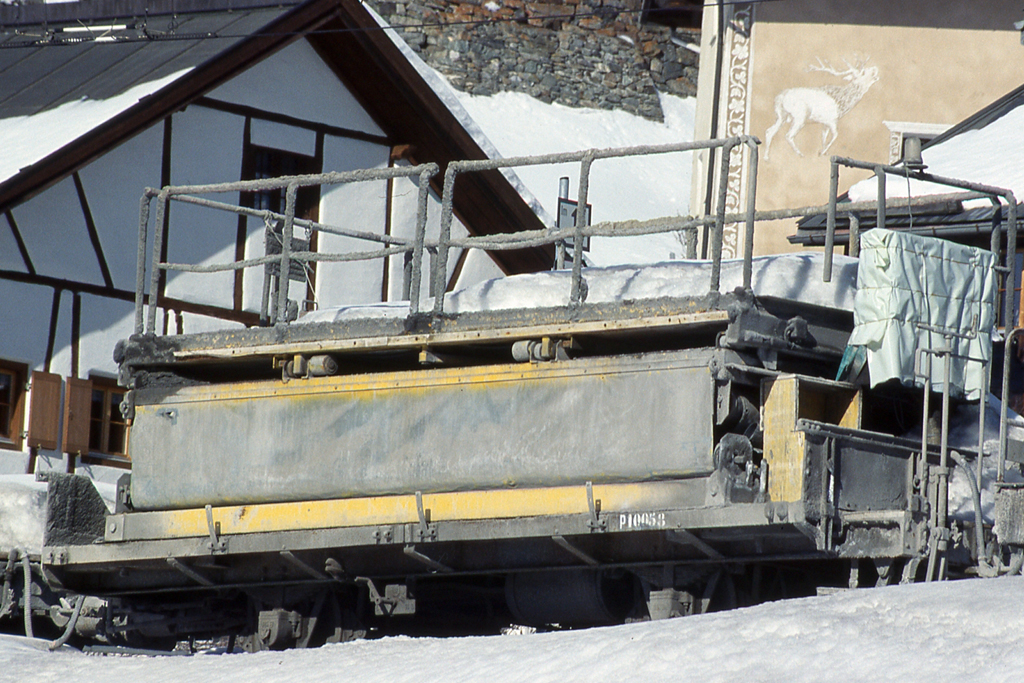 RhB, P, 10058, 15.02.2004 Ardez