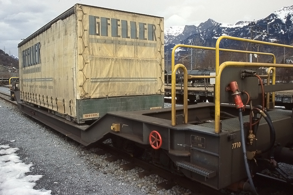 RhB, Sbk-v, 7710, 21.02.2004 Landquart 




