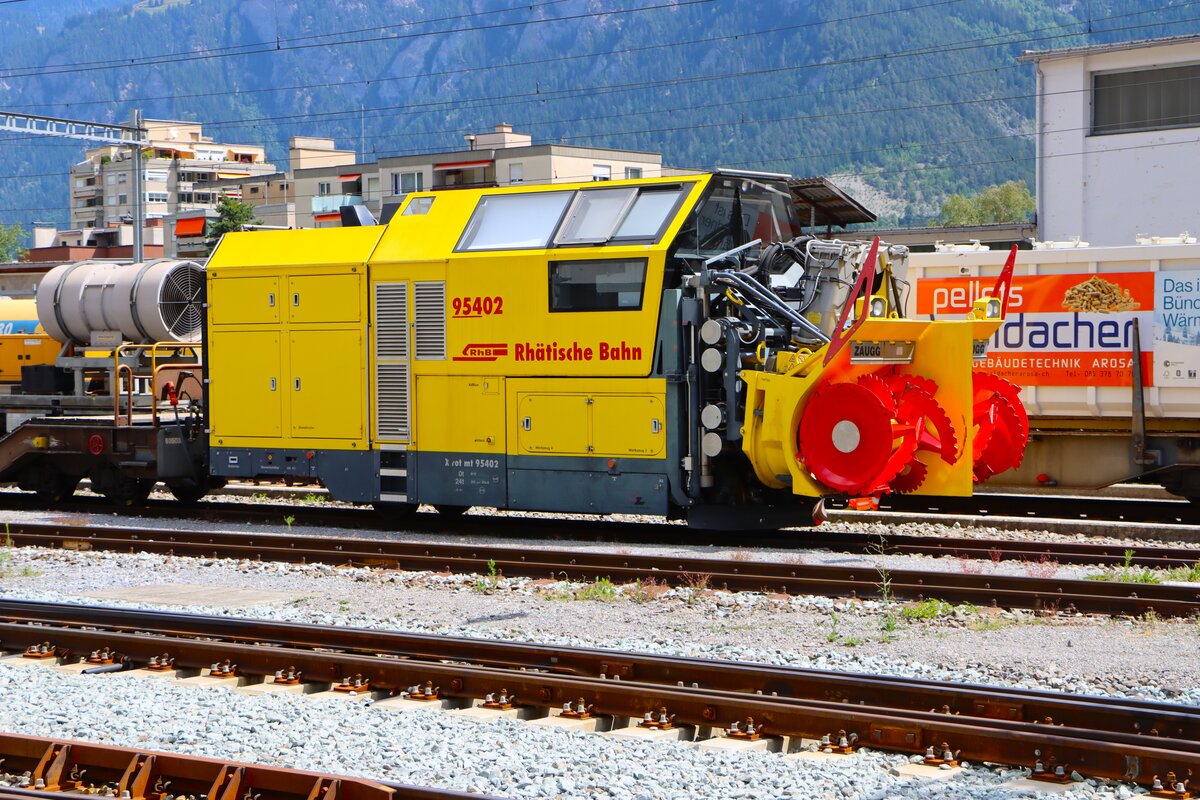 RhB Schneefr�se 95402 am 06.07.26 in Thusis
