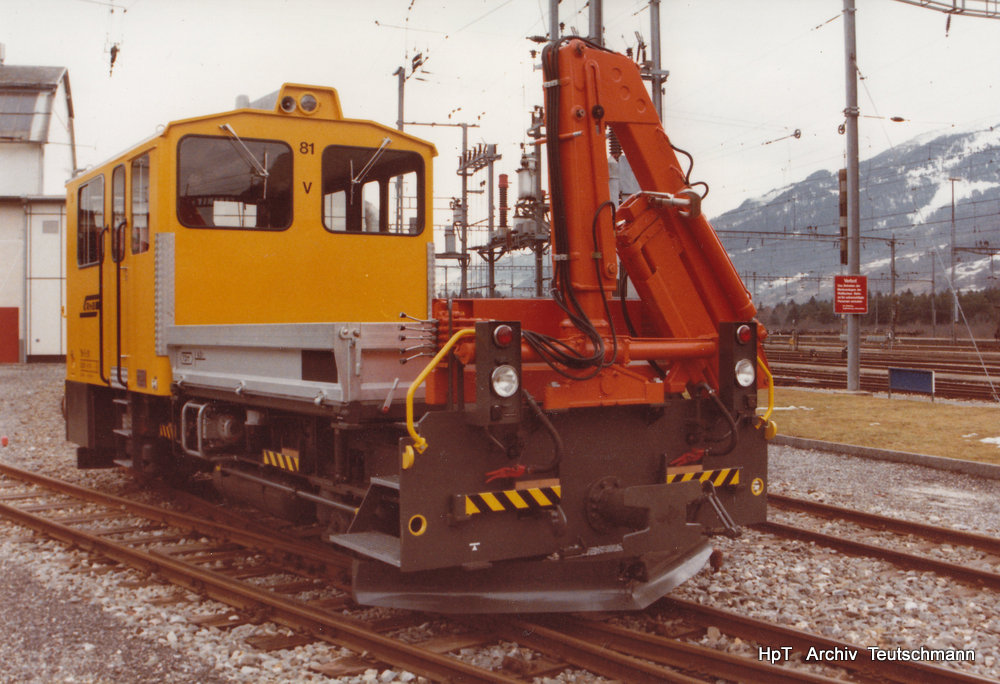 RhB - Tm 2/2 81 in Landquart im Februar 1985 .. Flohmarktfund .. Archiv Teutschmann