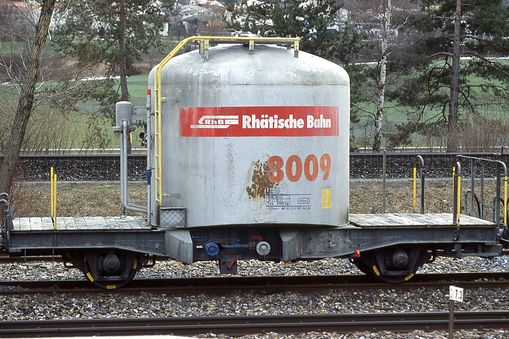 RhB, Uc, 8009, 21.02.2004 Trimmis




