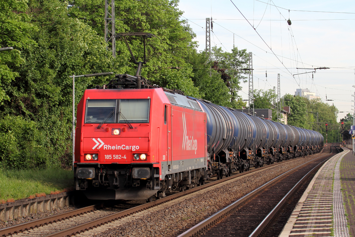 RHC 185 582-4 durchfährt Bonn-Beuel 17.5.2017